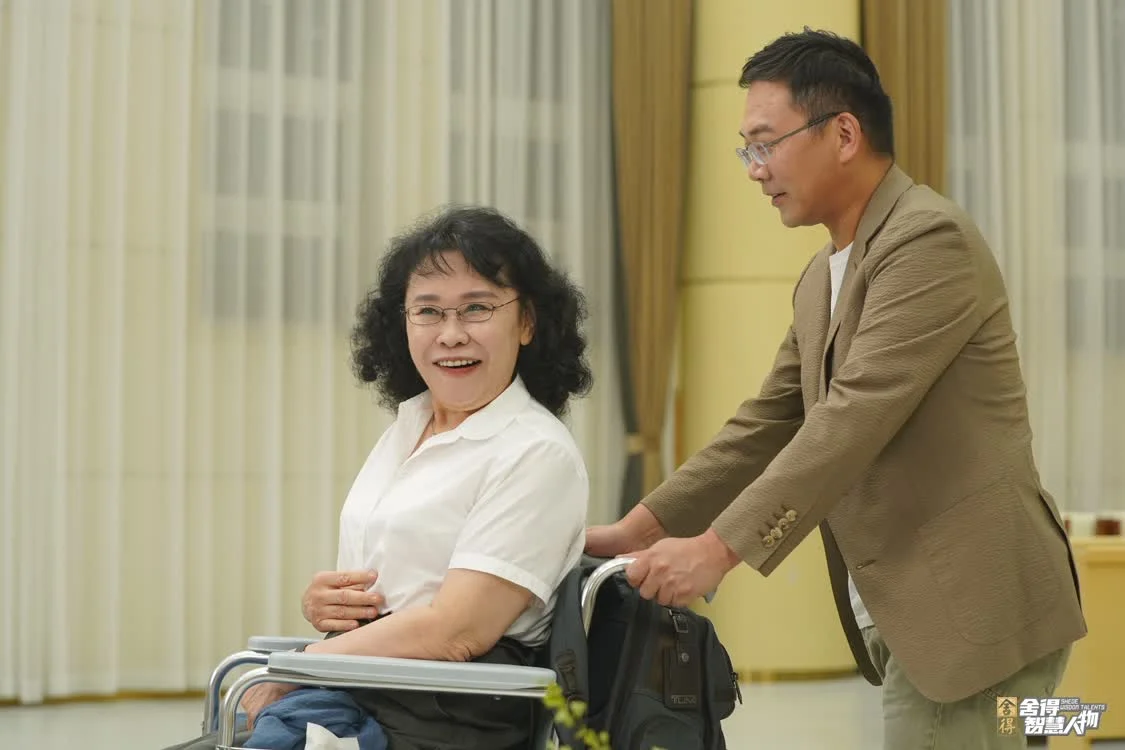 《舍得智慧人物》第六季越過(guò)山丘，于舍得之間共振時(shí)代脈搏